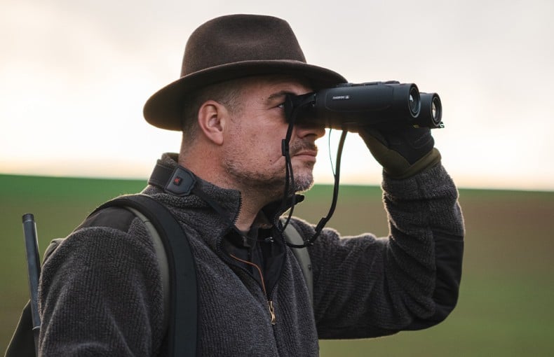 HikMicro Habrok 4K 2.0 HE25L Multispectral Thermal Binoculars