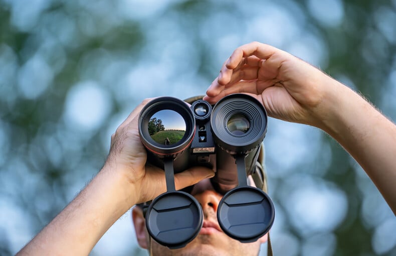 HIKMICRO Habrok Pro HX60LS 50Hz Multi-Spectrum Thermal Binocular