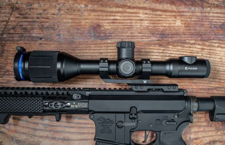 Pulsar Thermion 2 XQ50 PRO Thermal Scope