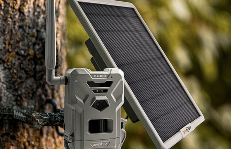 Spypoint SPLB-22 Solar Powered power bank